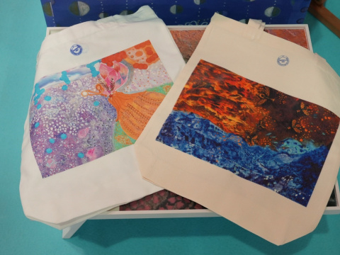 Tote bags collection, stylish, artistic with a wide variety in different sizes &amp; materials